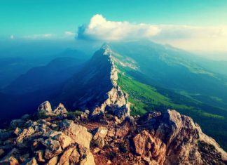 Имам Ибн Кайим: Коран целиком пронизан единобожием