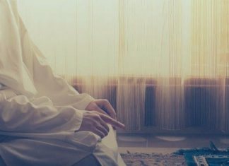 О движениях в намазе